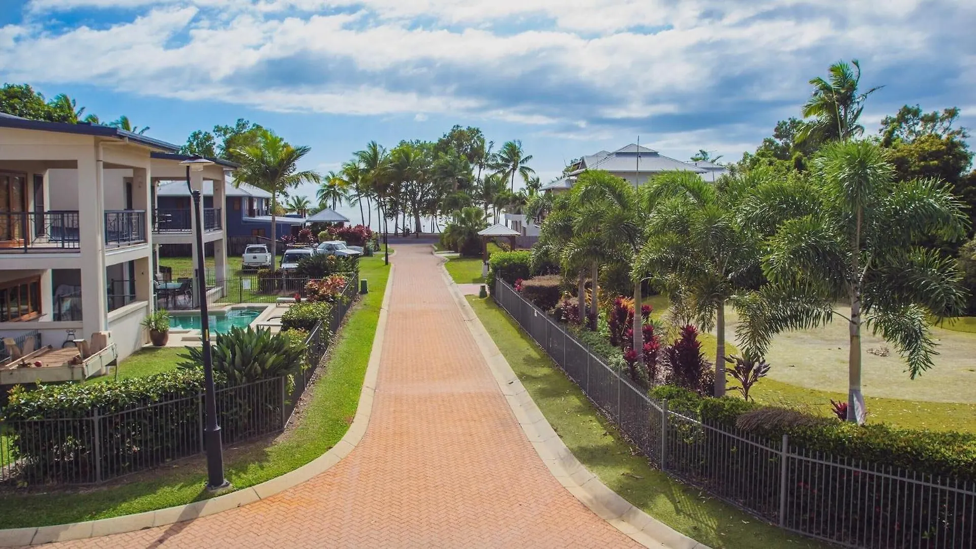 Holiday home Luxury House On Clifton Beach With Heated Saltwater Swimming Pool Australia
