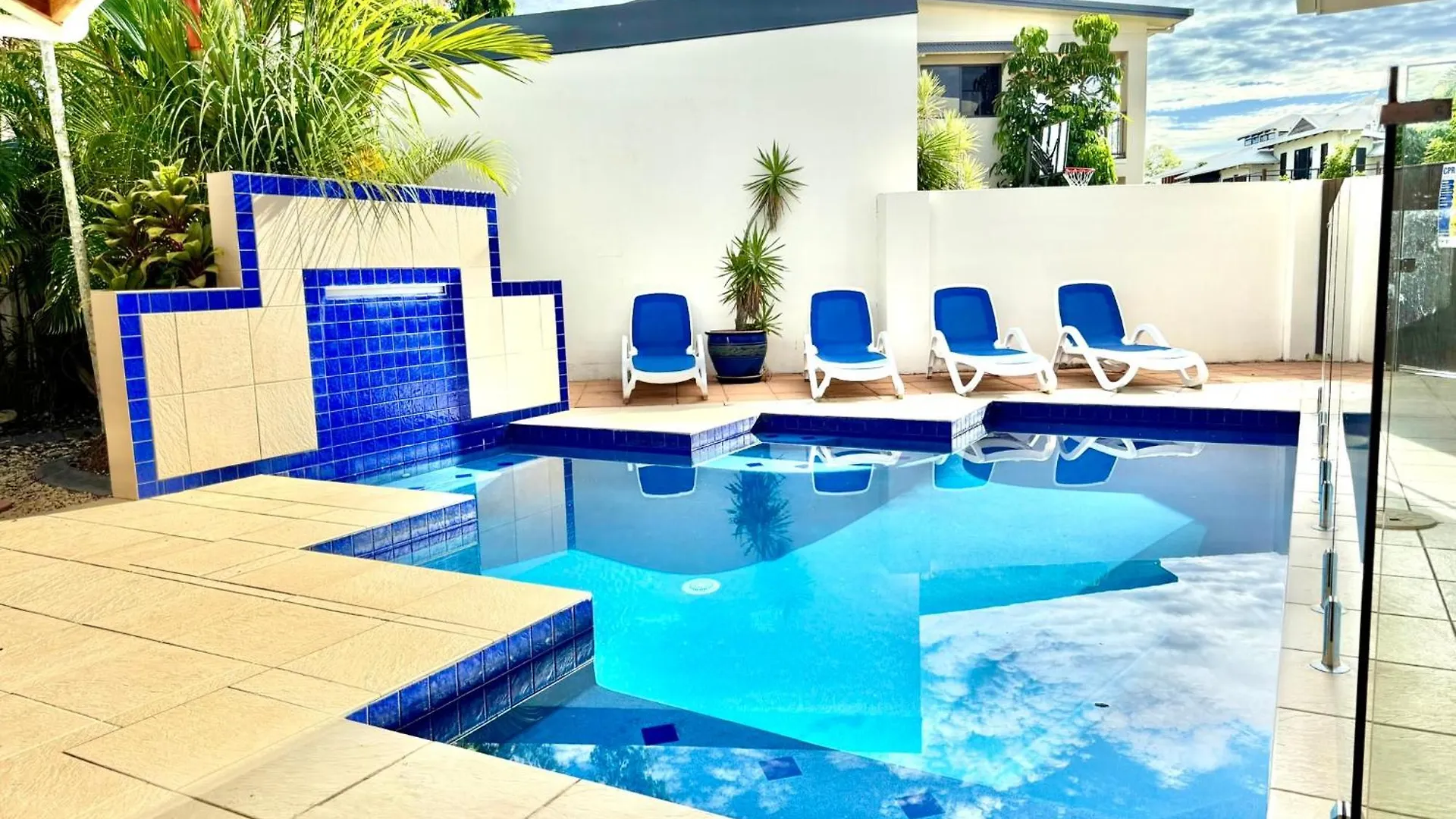 Holiday home Luxury House On Clifton Beach With Heated Saltwater Swimming Pool Australia