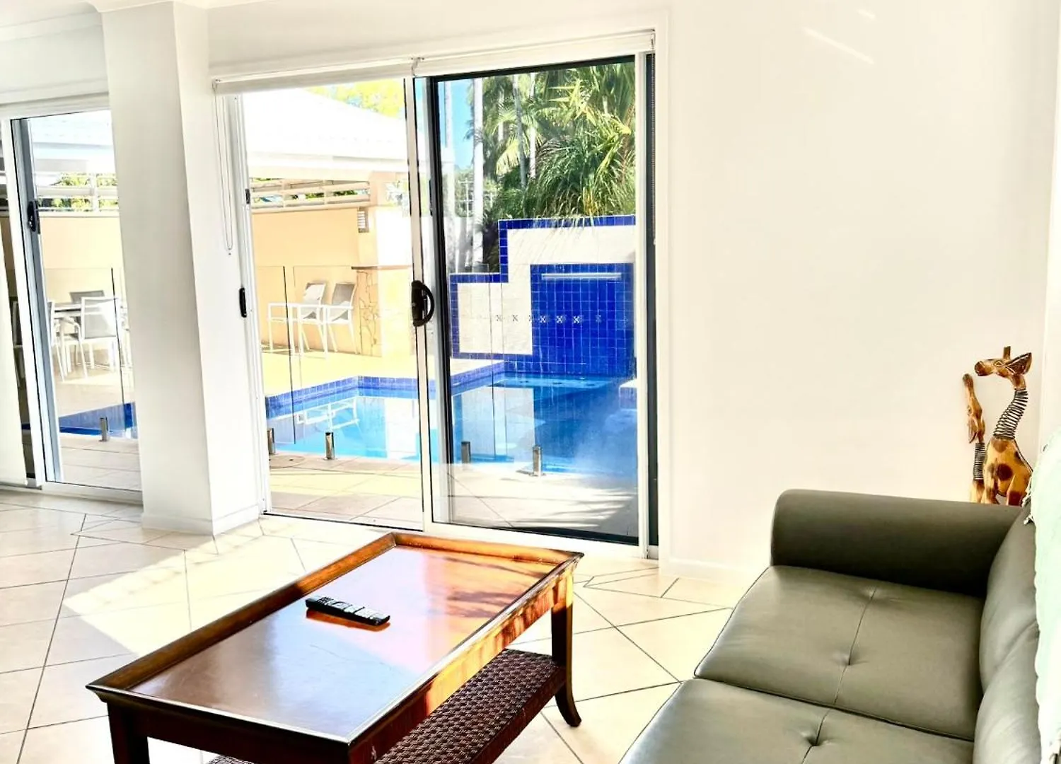 Luxury House On Clifton Beach With Heated Saltwater Swimming Pool 0*,  Australia