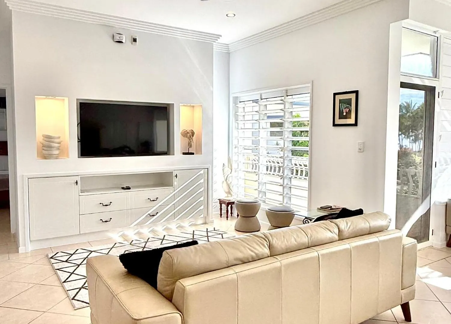 Luxury House On Clifton Beach With Heated Saltwater Swimming Pool